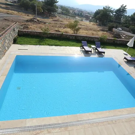 فيلة Villa Luna